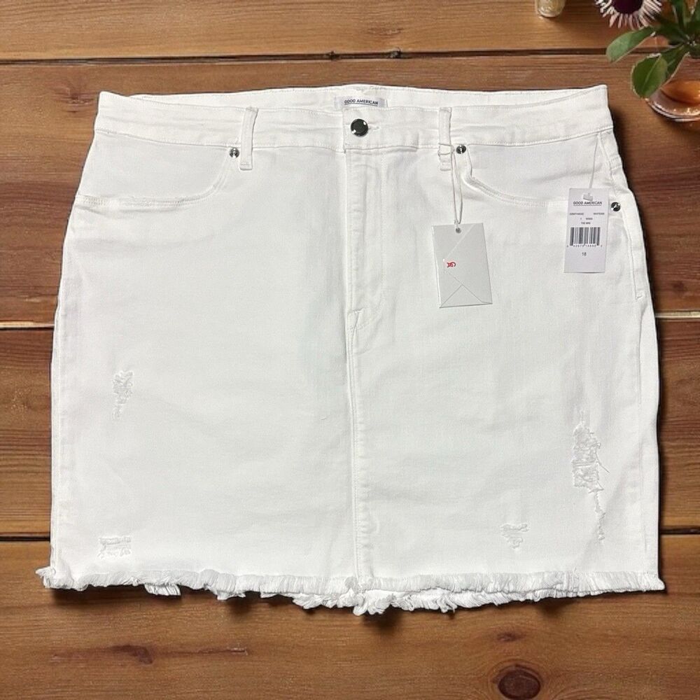 Good American White Distressed Denim Mini Skirt Size 18 Raw Hem NWT High Rise